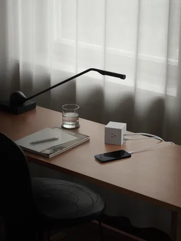Square 1英规USB-C快充电源插座30W1.8米 - 白色Martinelli Luce特别版 - Avolt