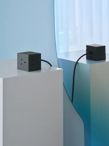 Square 1英规USB-C快充电源插座30W1.8米 - 斯德哥尔摩黑色 - Avolt