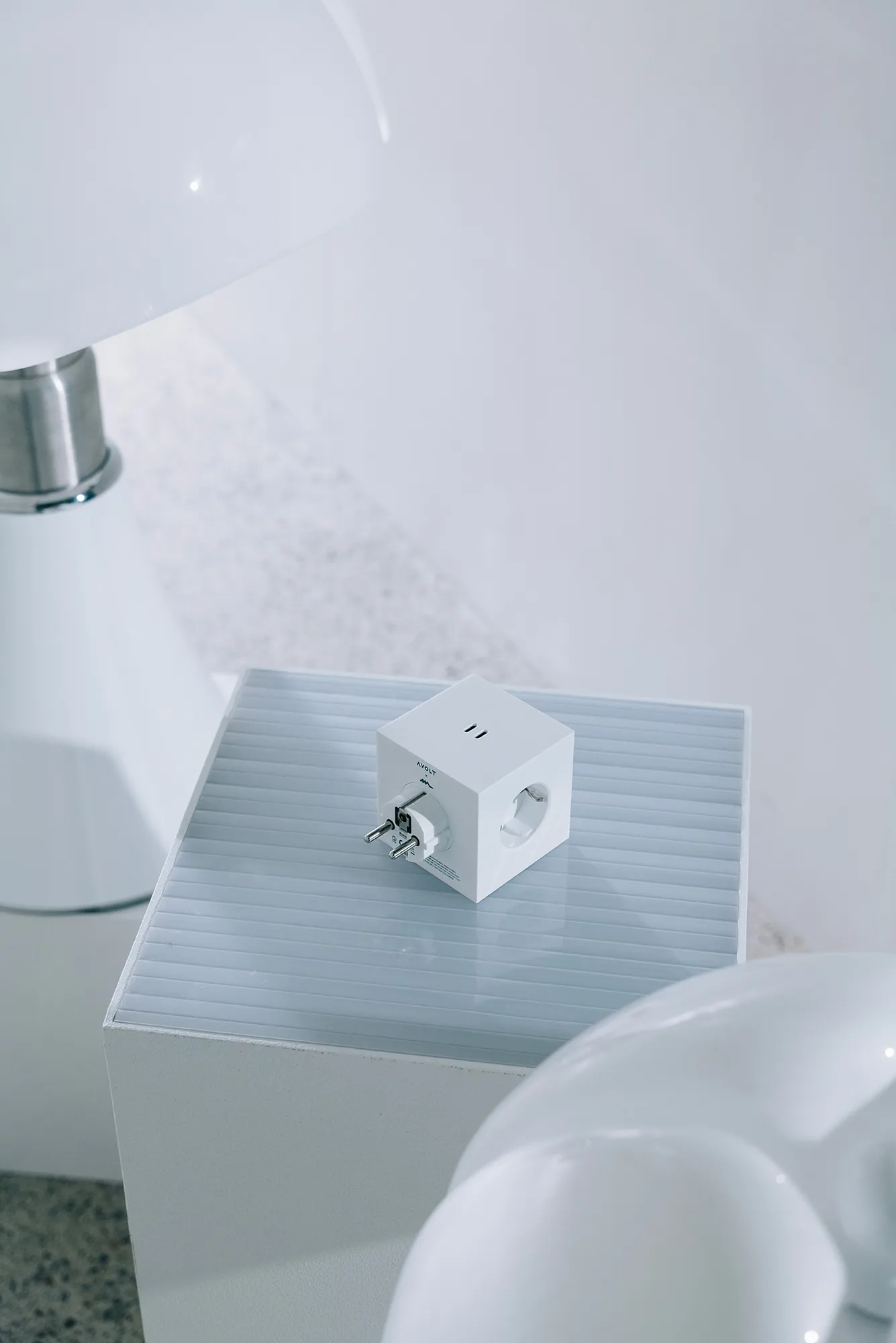 Square 2 outlet, Martinelli Luce Opal White Avolt
