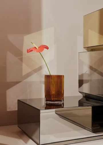叶子花瓶 20cm - 琥珀色 - AYTM