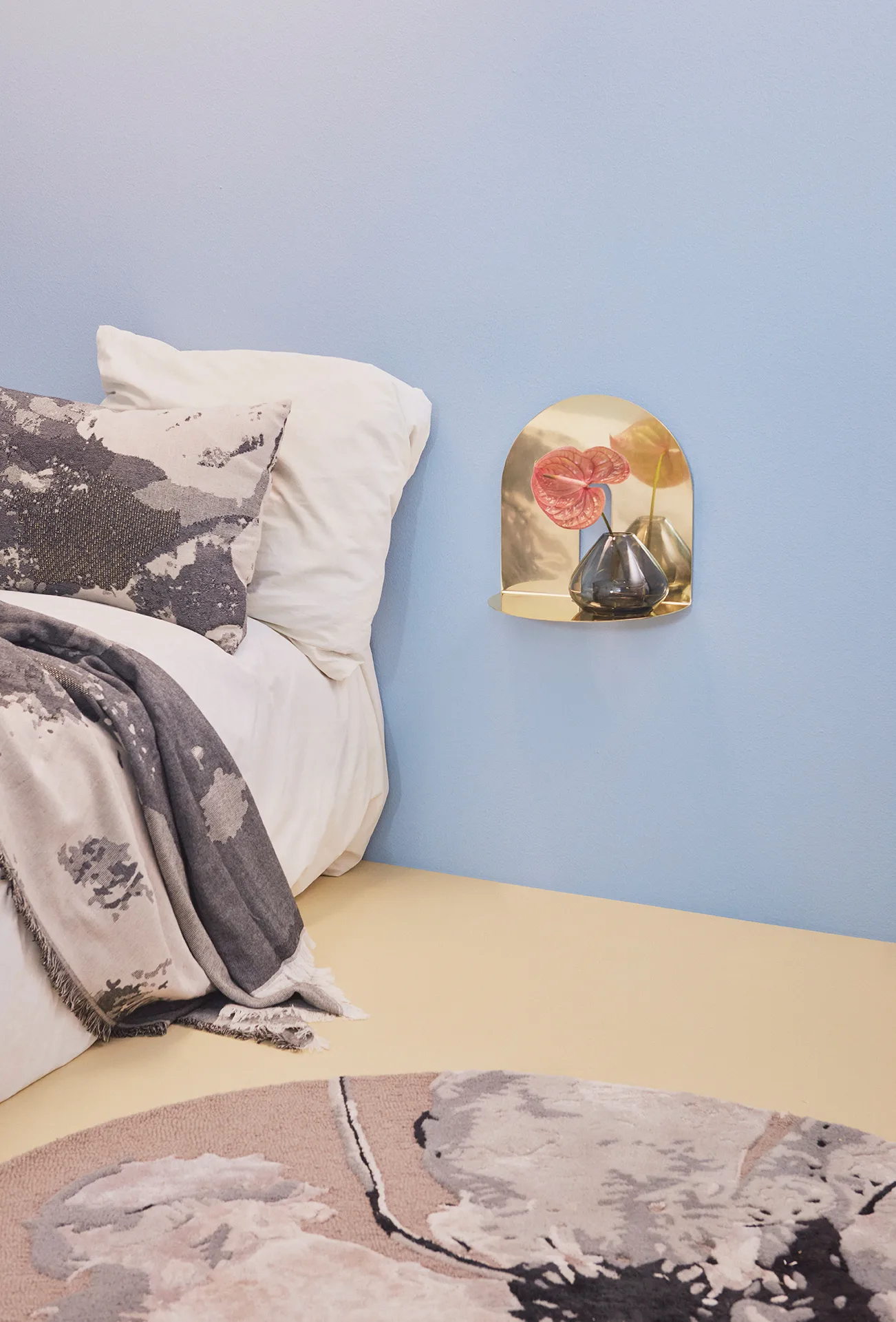 Castellum 墙面置物架, 金色 AYTM