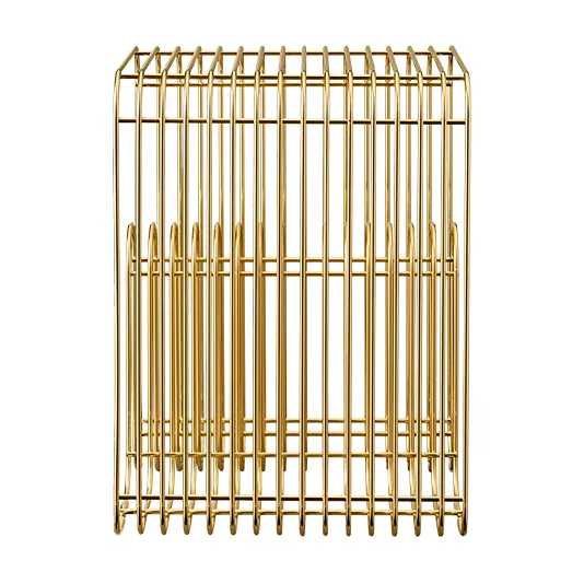 Curve 椅子, 黄铜色 AYTM