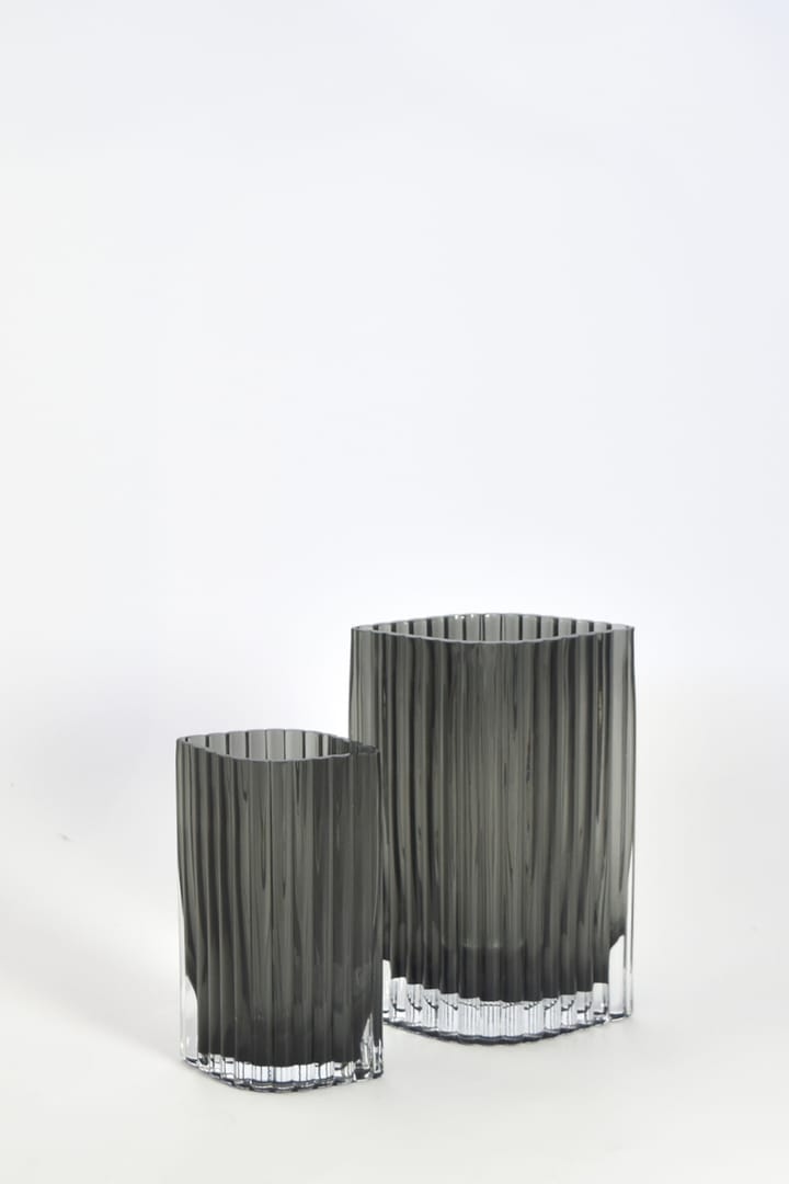 Foliage 花瓶 25 cm, Black AYTM