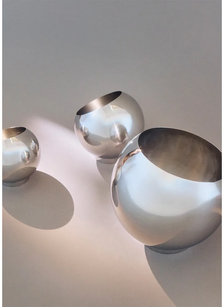 Globe 花盆 直径30cm, 银色 AYTM