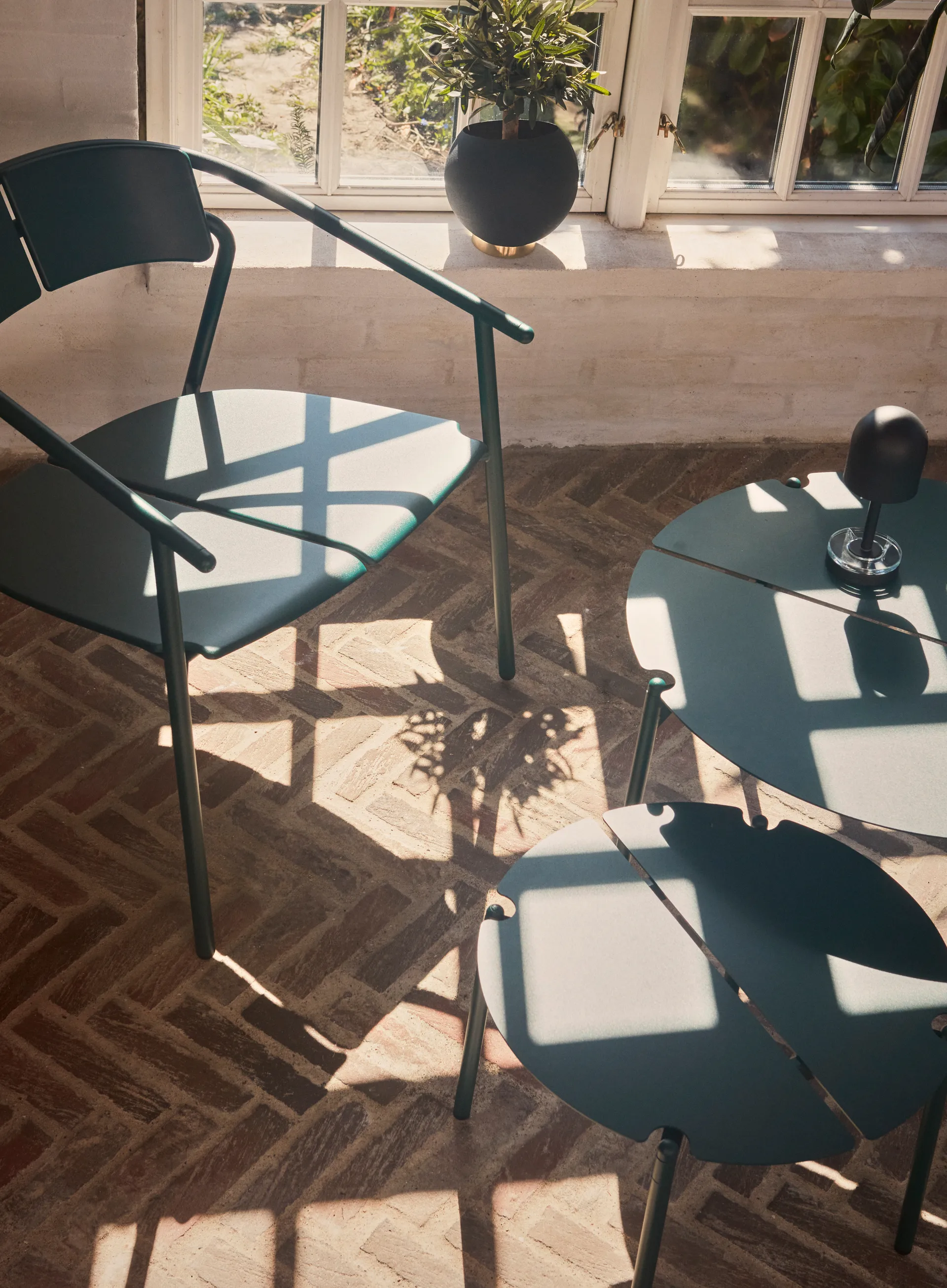 NOVO lounge 椅子, Forest AYTM