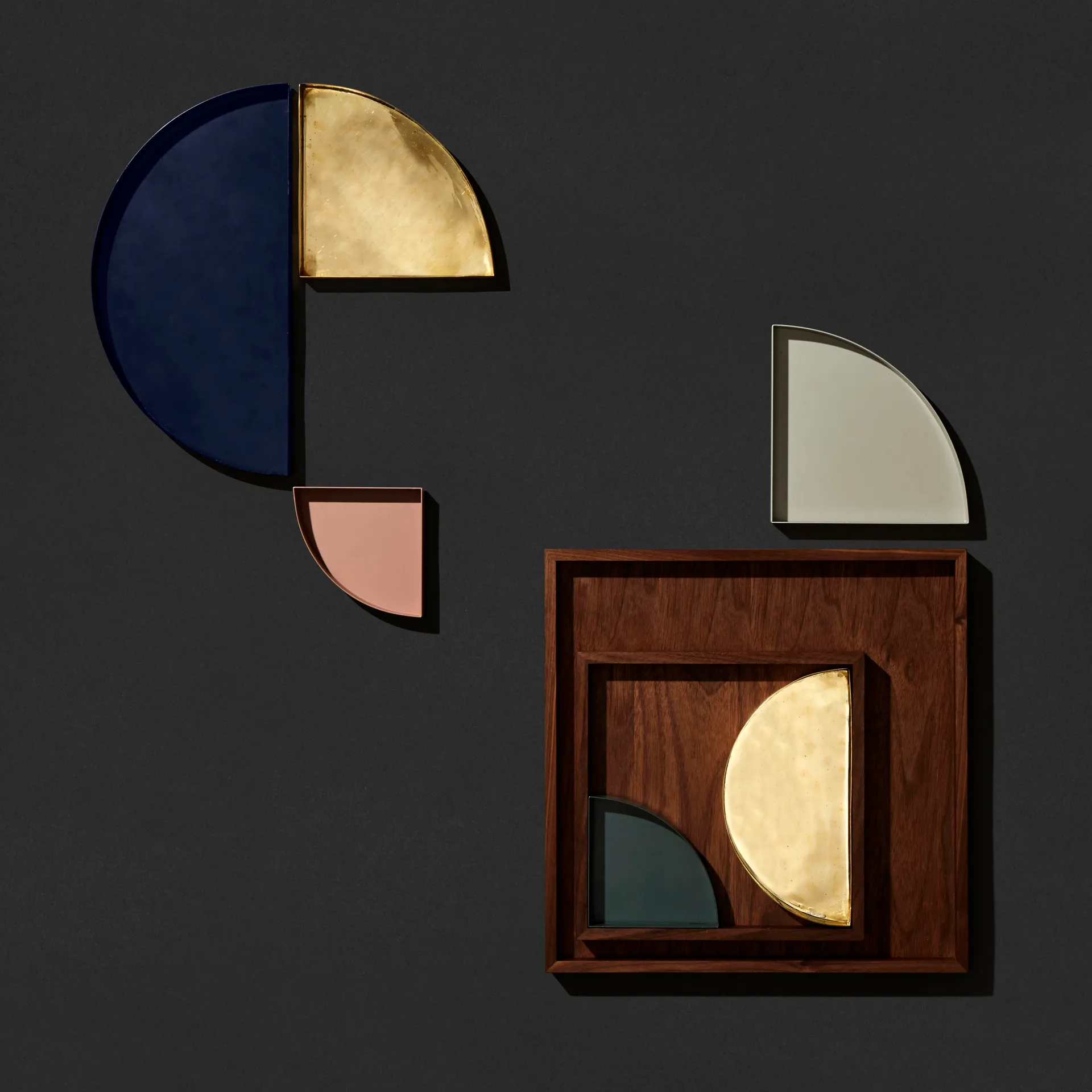 Unity square 托盘 walnut, small AYTM