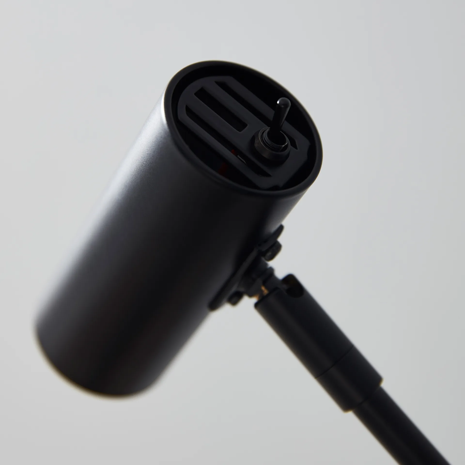 Cato 落地灯, 黑色 Belid