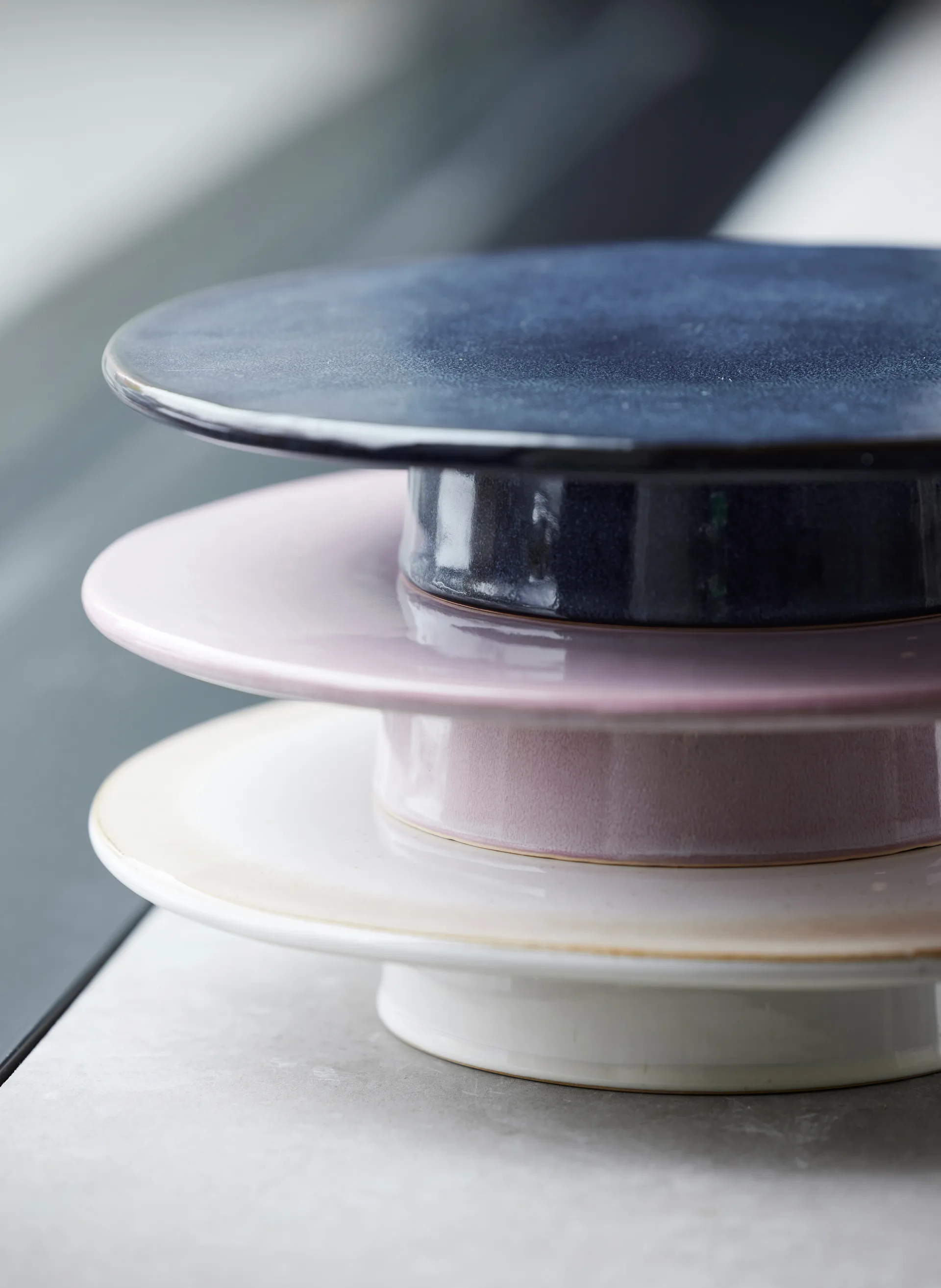 Bitz cake dish on foot Ø30 cm, Dark 蓝色 Bitz