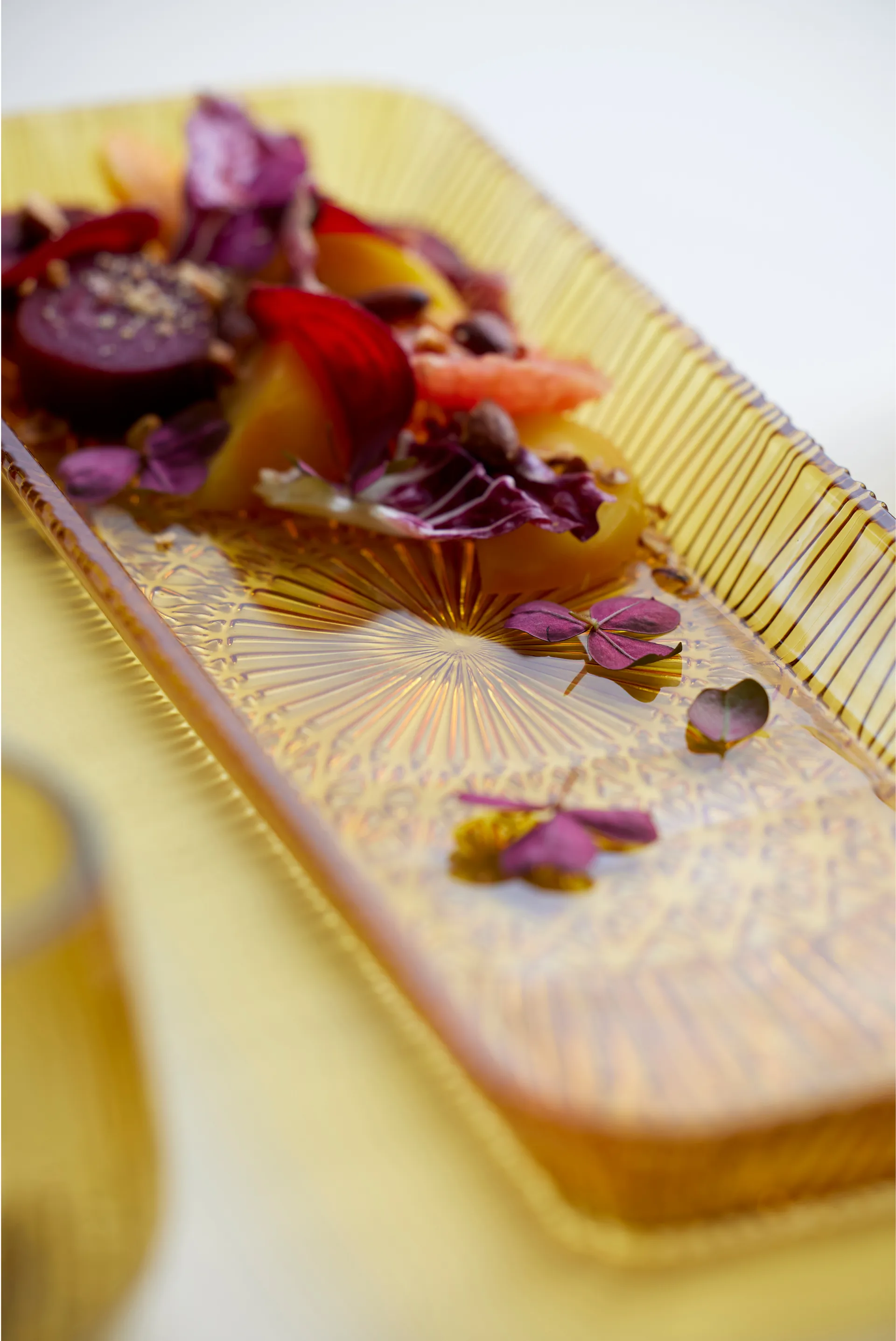 Kusintha servering 碟子 rectangular 14x38 cm, 琥珀色 Bitz