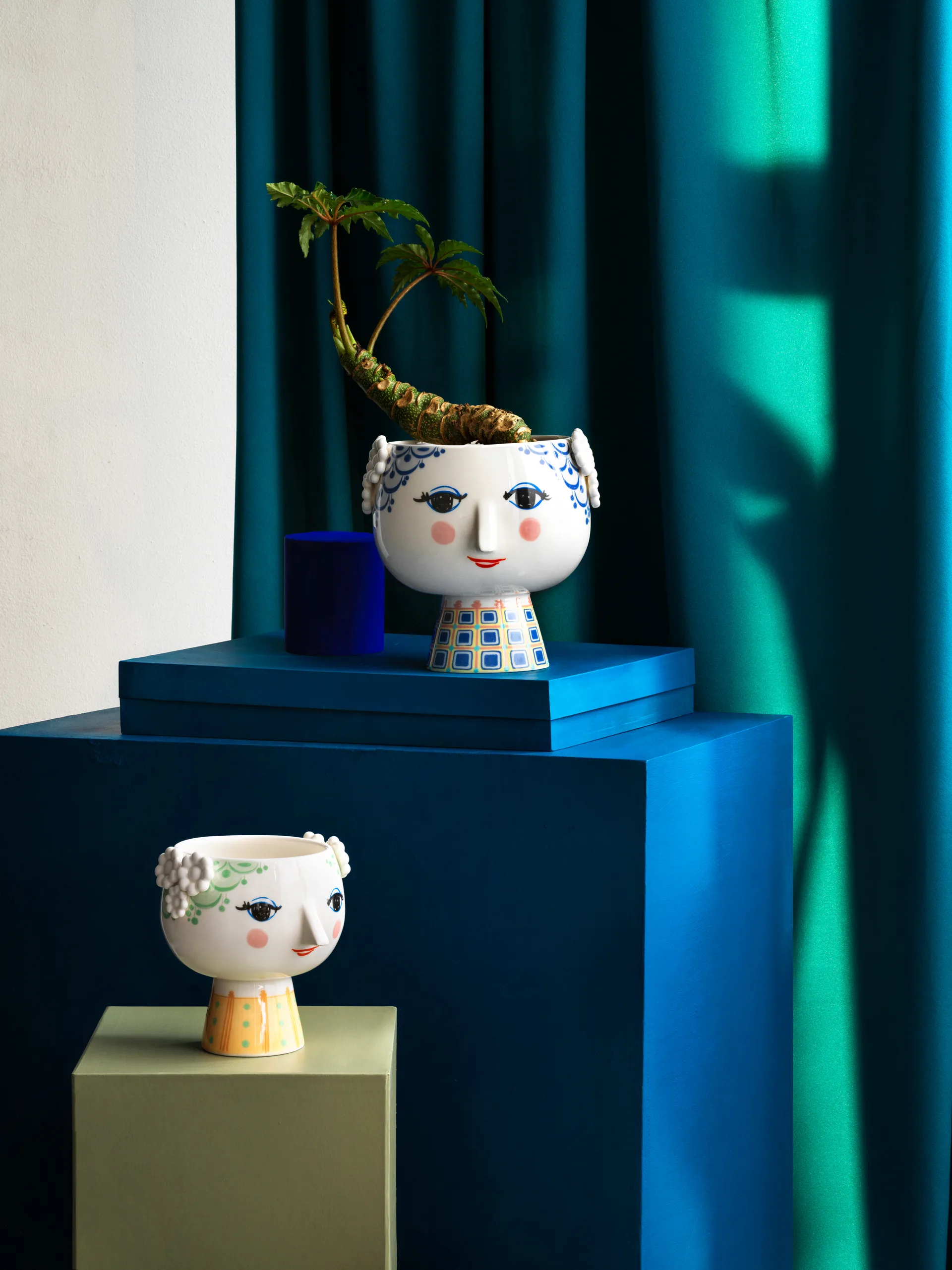 Eva 带脚花盆 Ø15.5cm,  Bjørn Wiinblad