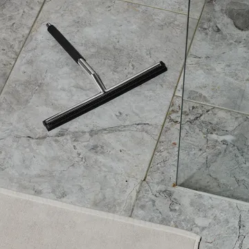 Lavea 带挂钩刮水器 - 抛光钢 - blomus