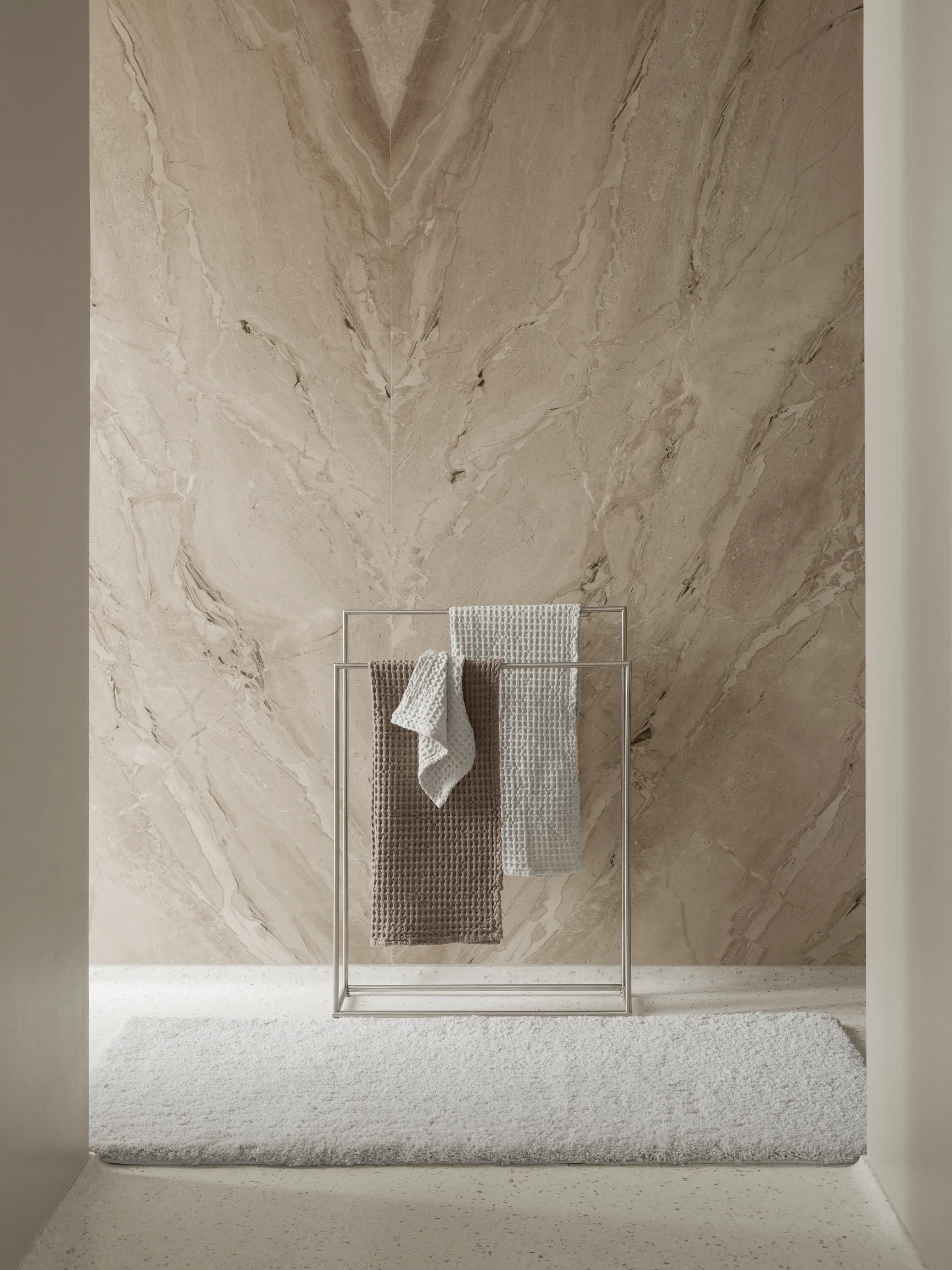 Modo 莫多毛巾架, 哑光不锈钢_86x60x18.5cm blomus