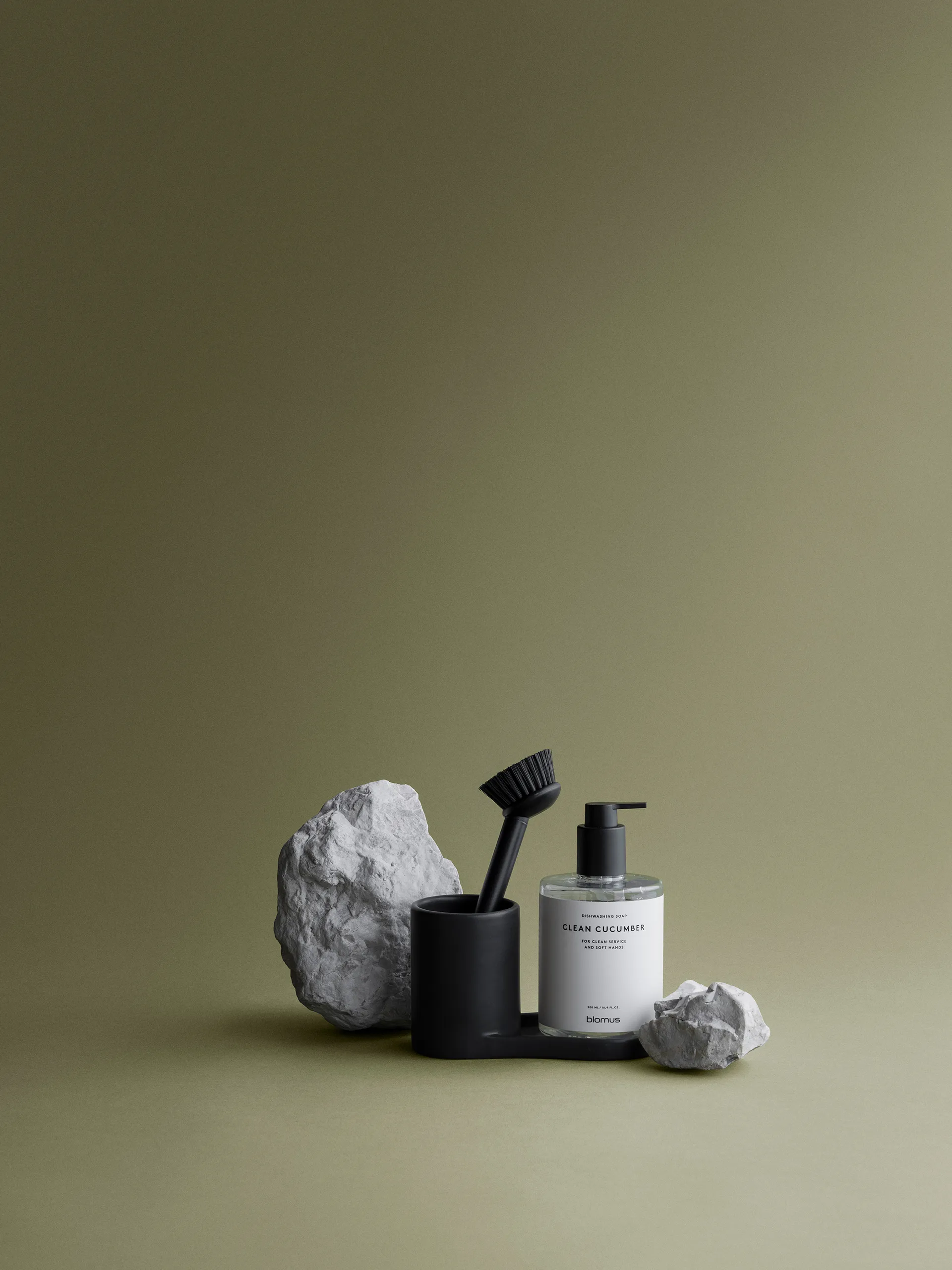 Piro 洗碗刷 和 soap holder, 黑色 blomus