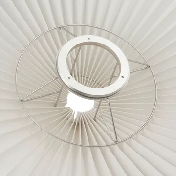 Taite台灯 - 奶白色，Ø36.5x31cm - blomus