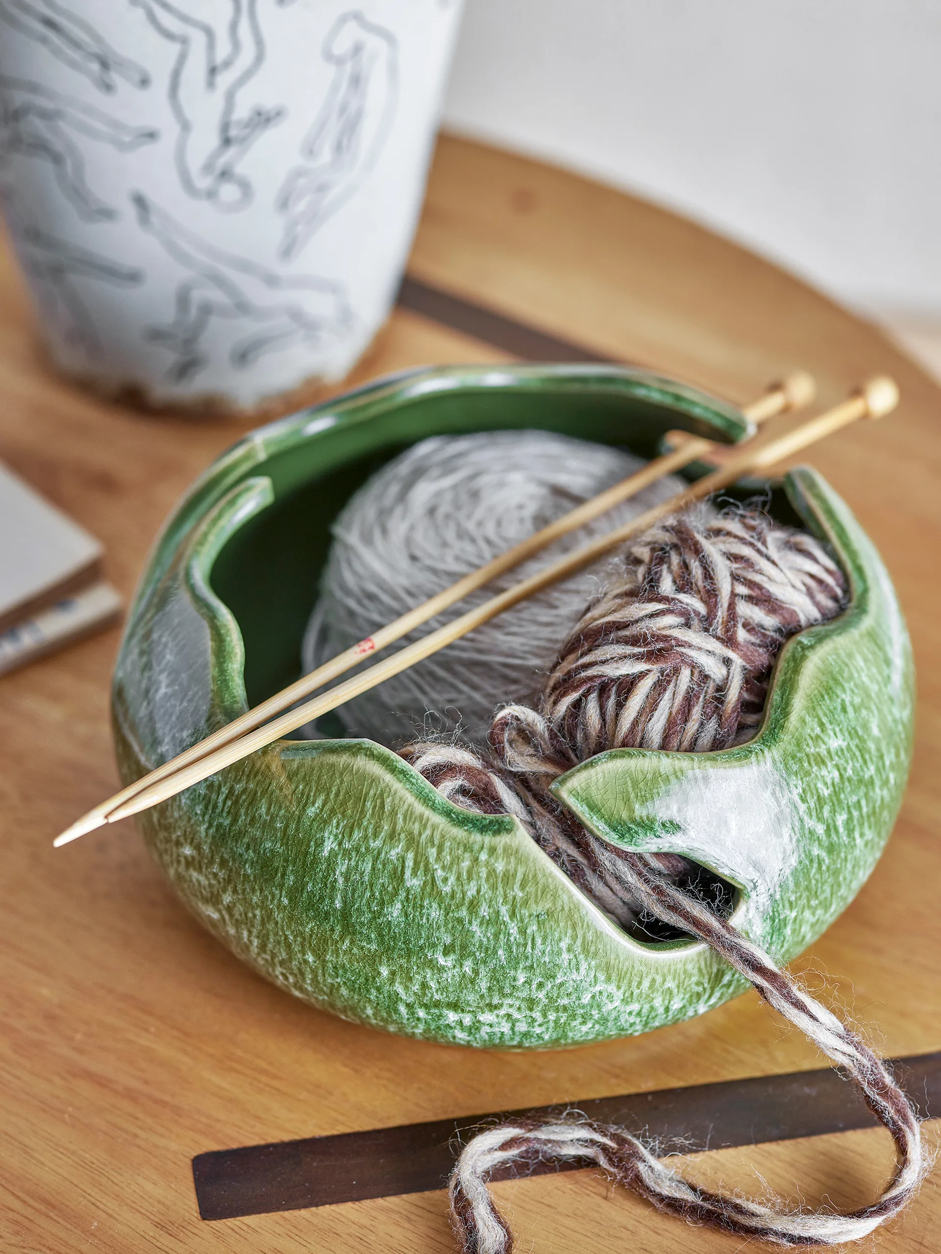 Leonas Deco 装饰碗 Ø25,5 cm, 绿色 Bloomingville