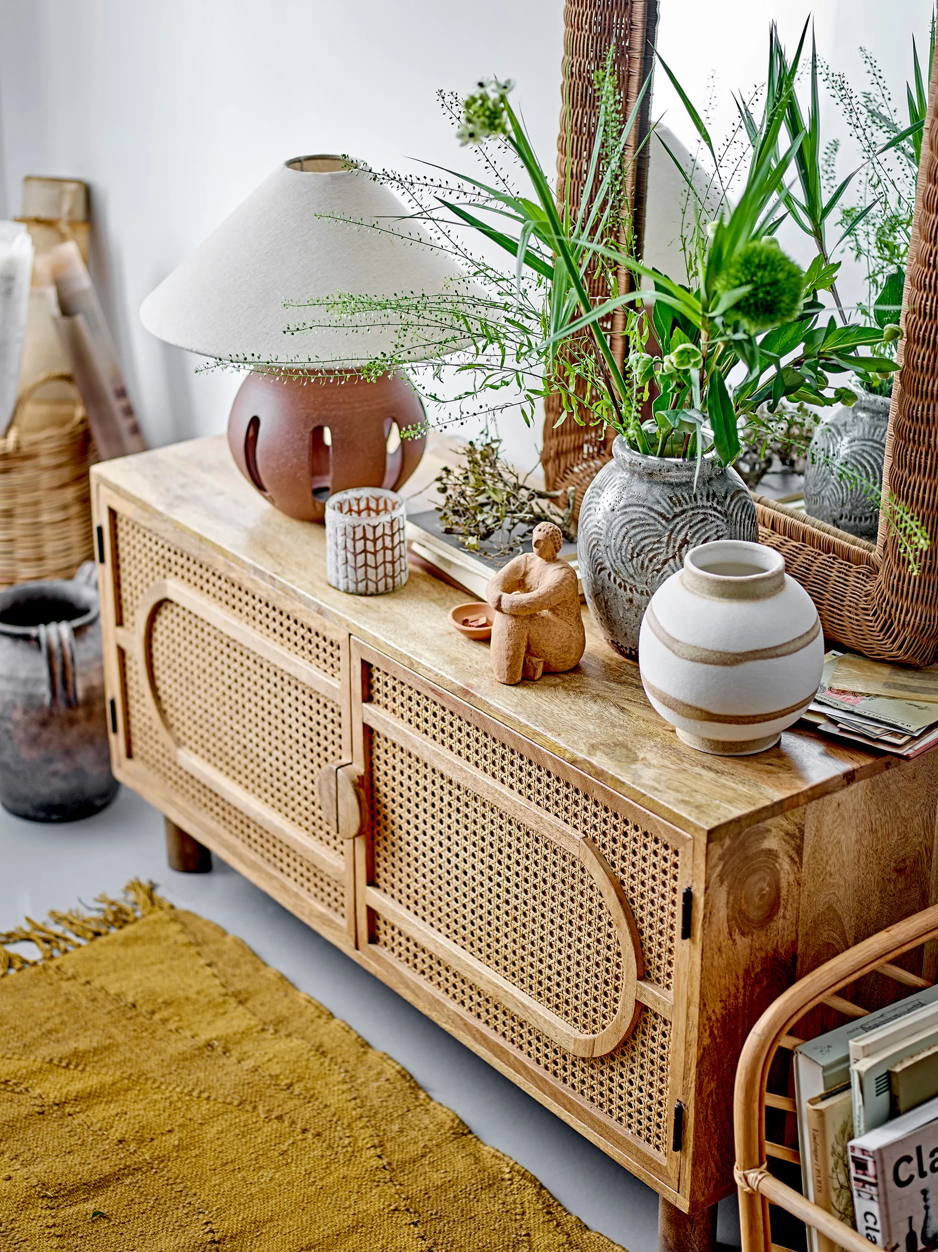 Liana 台灯 Ø40,5x40,5 cm, 褐色 Bloomingville