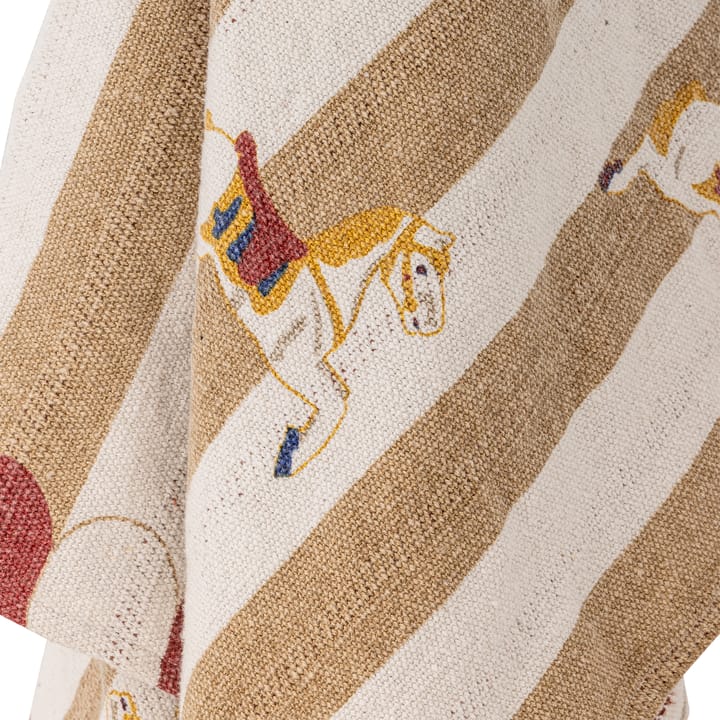 Merry-go-round 毯子 130x160 cm, 米色-红色 Bloomingville
