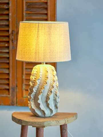 Natika台灯Ø38x64cm - 自然色 - Bloomingville