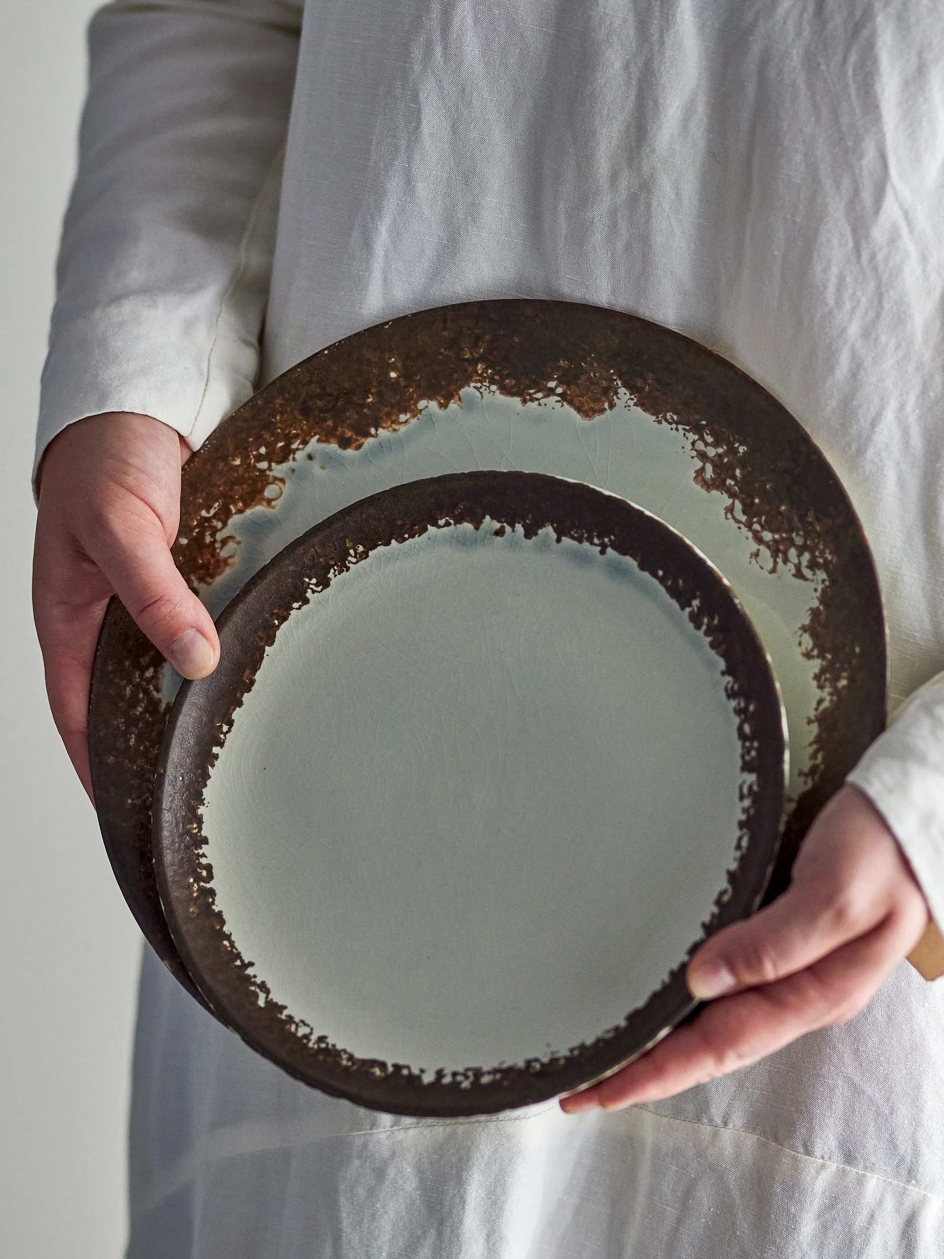 Paula 餐盘直径26.5厘米, 棕色 Bloomingville