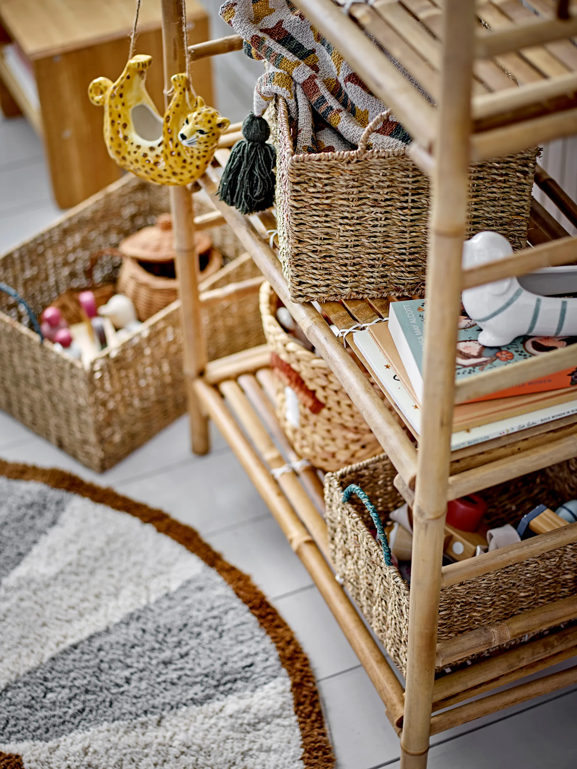 Roam hanging 花盆, 黄色 cheetah Bloomingville