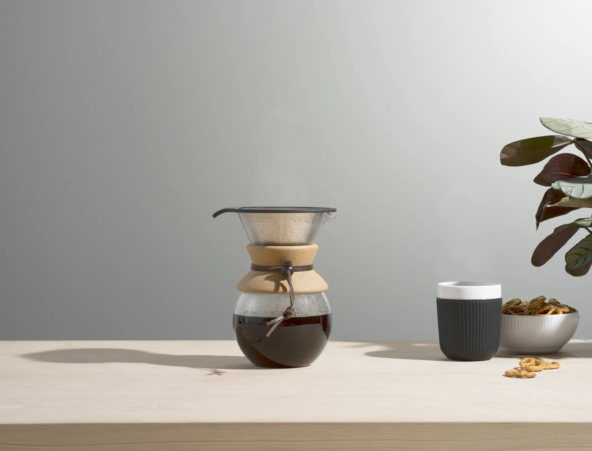 Pour Over 带可重复使用过滤器咖啡壶, 1 l Bodum