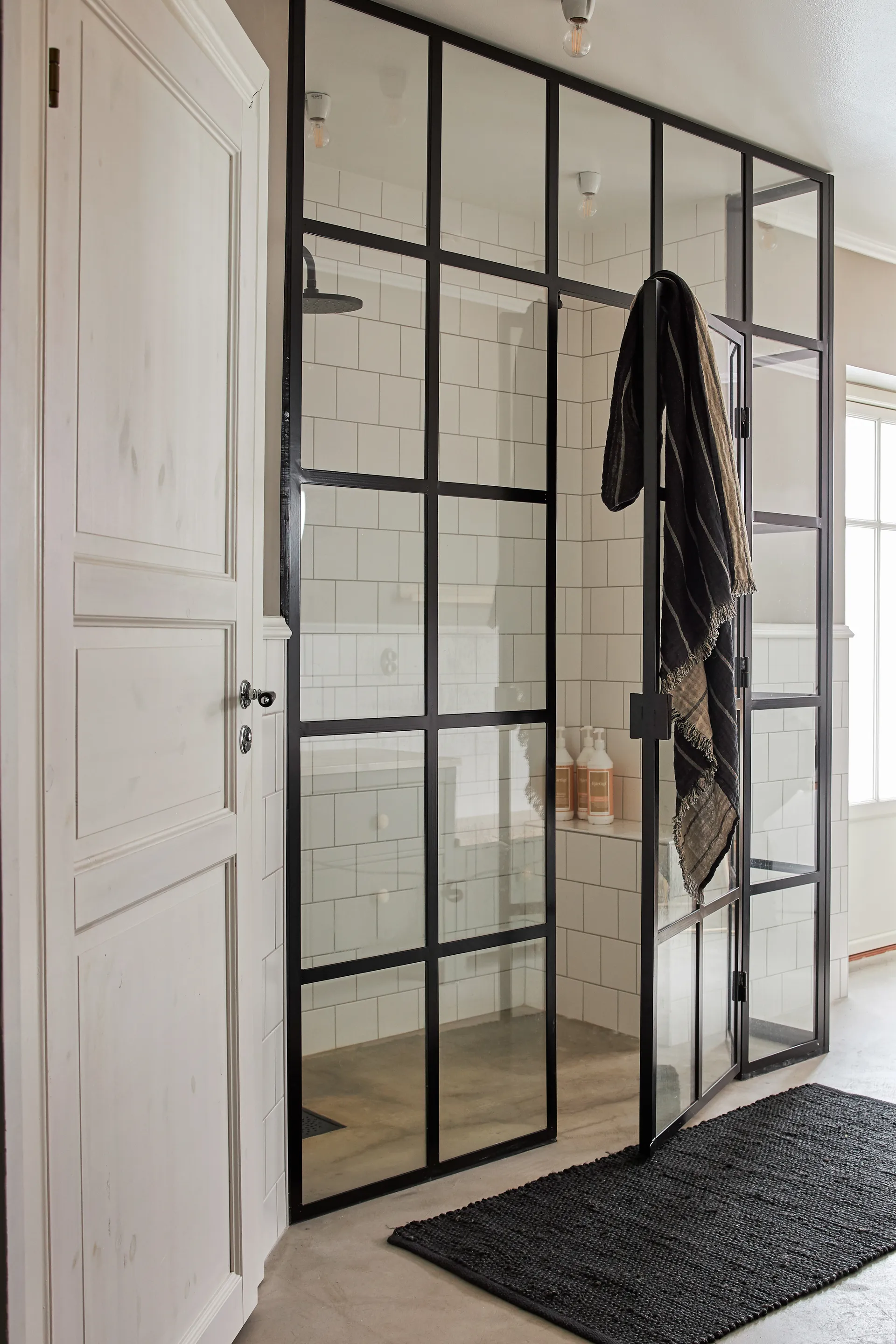 Merida jute 地毯  black, 60x90 cm Boel & Jan