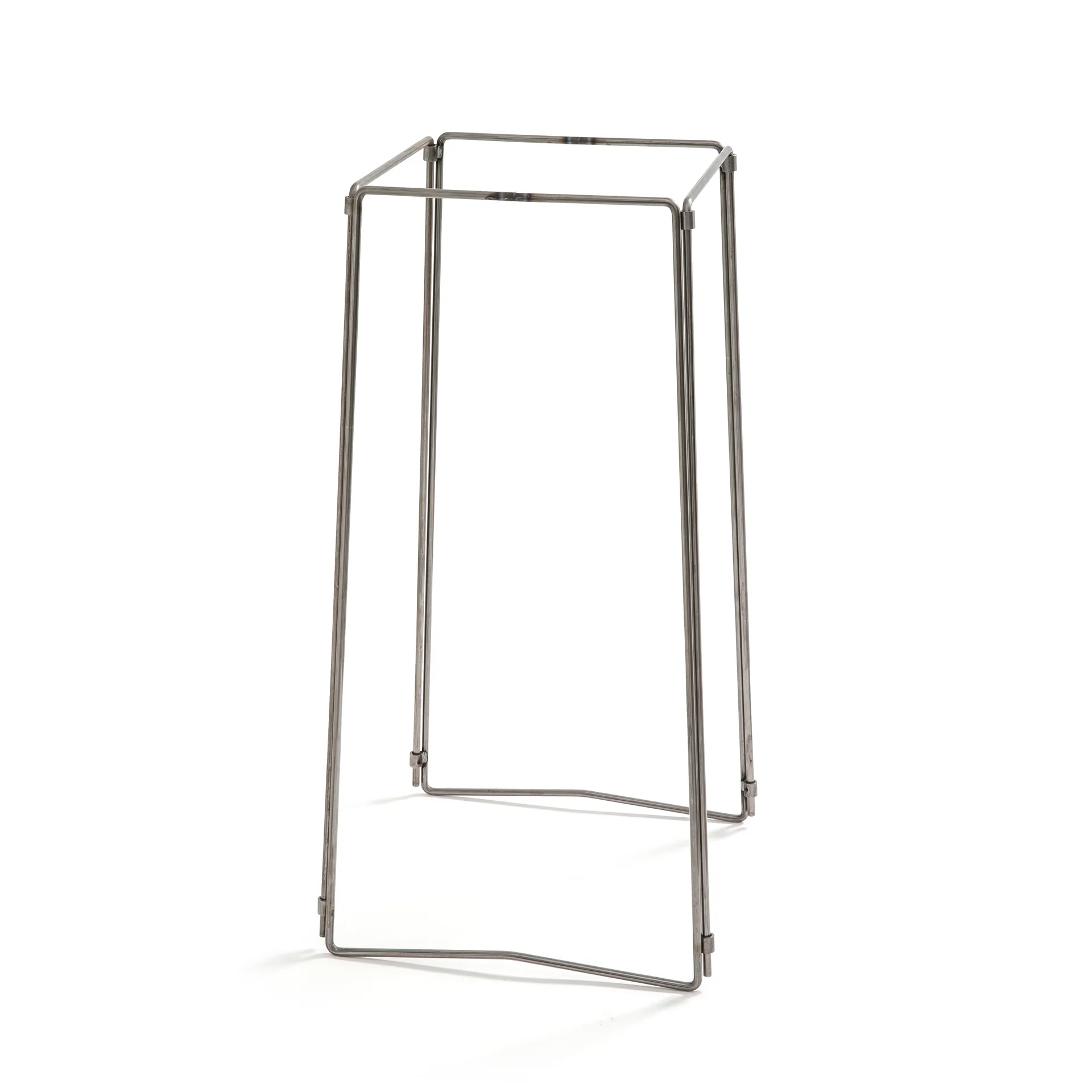 Stumpastaken 烛台  base, 银色 Born In Sweden