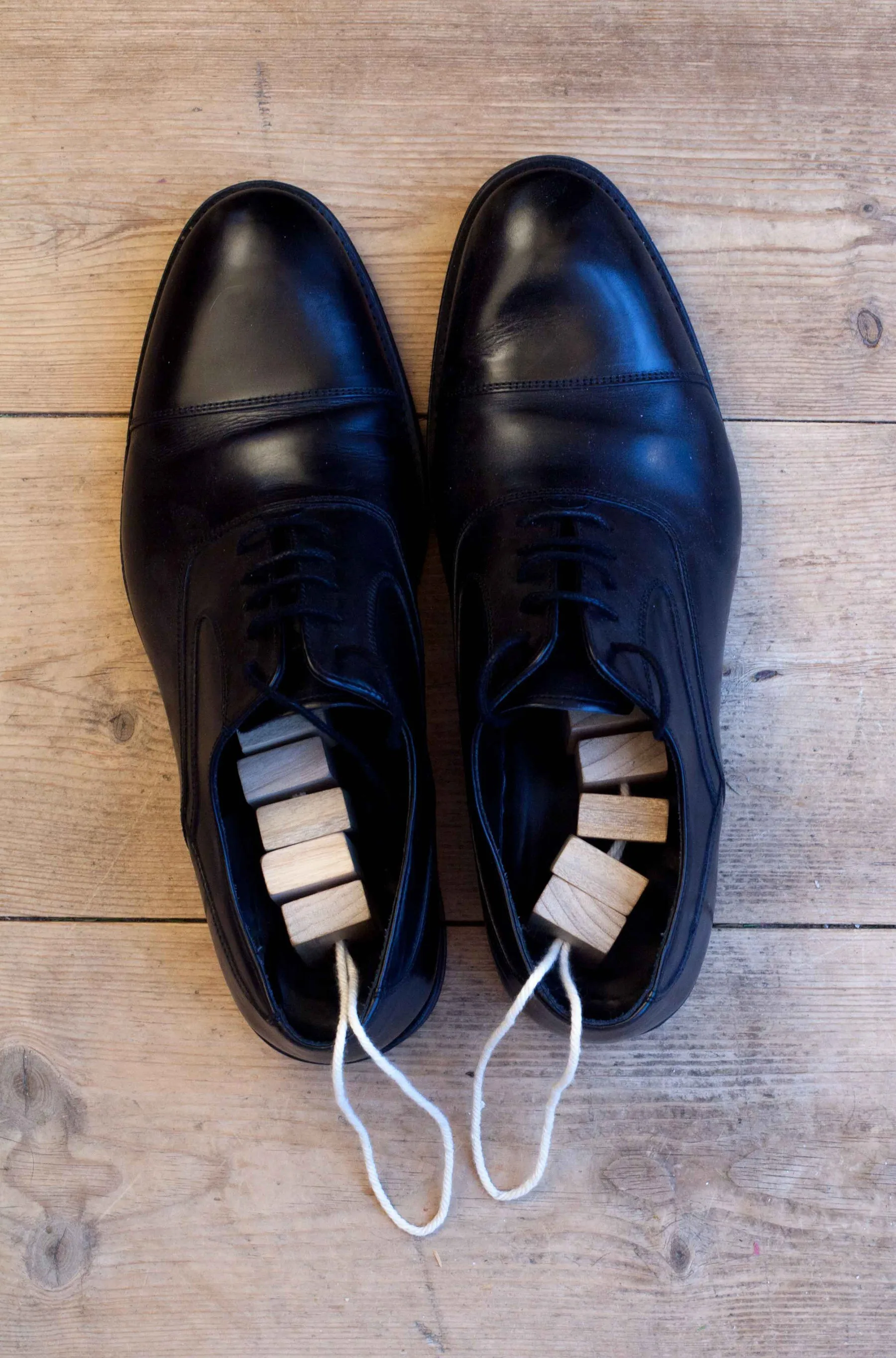 Bosign scent block in white cedarwood on string, 10件套 Bosign