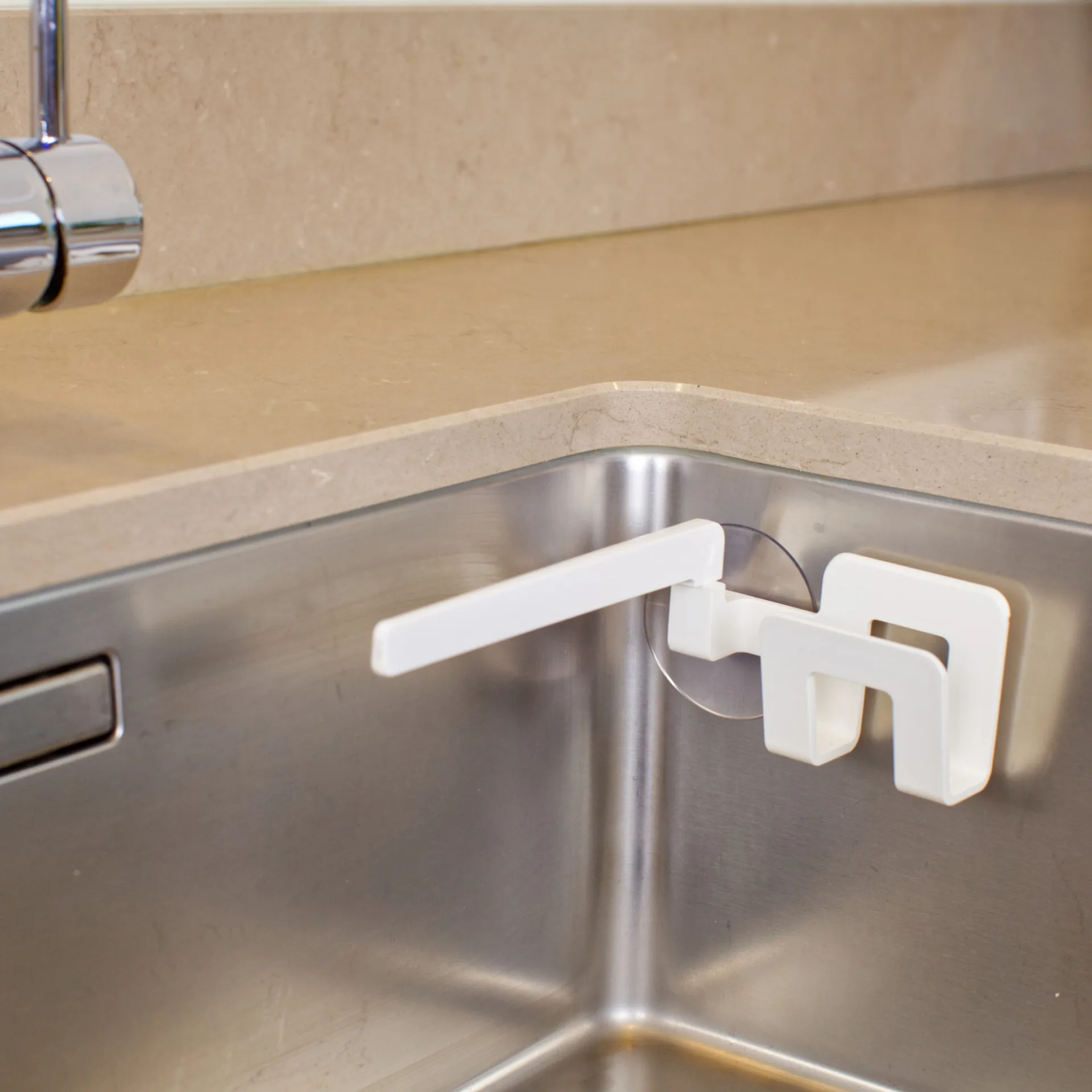 Holder for 抹布洗碗布 和 dish sponge 吸盘, 白色 Bosign