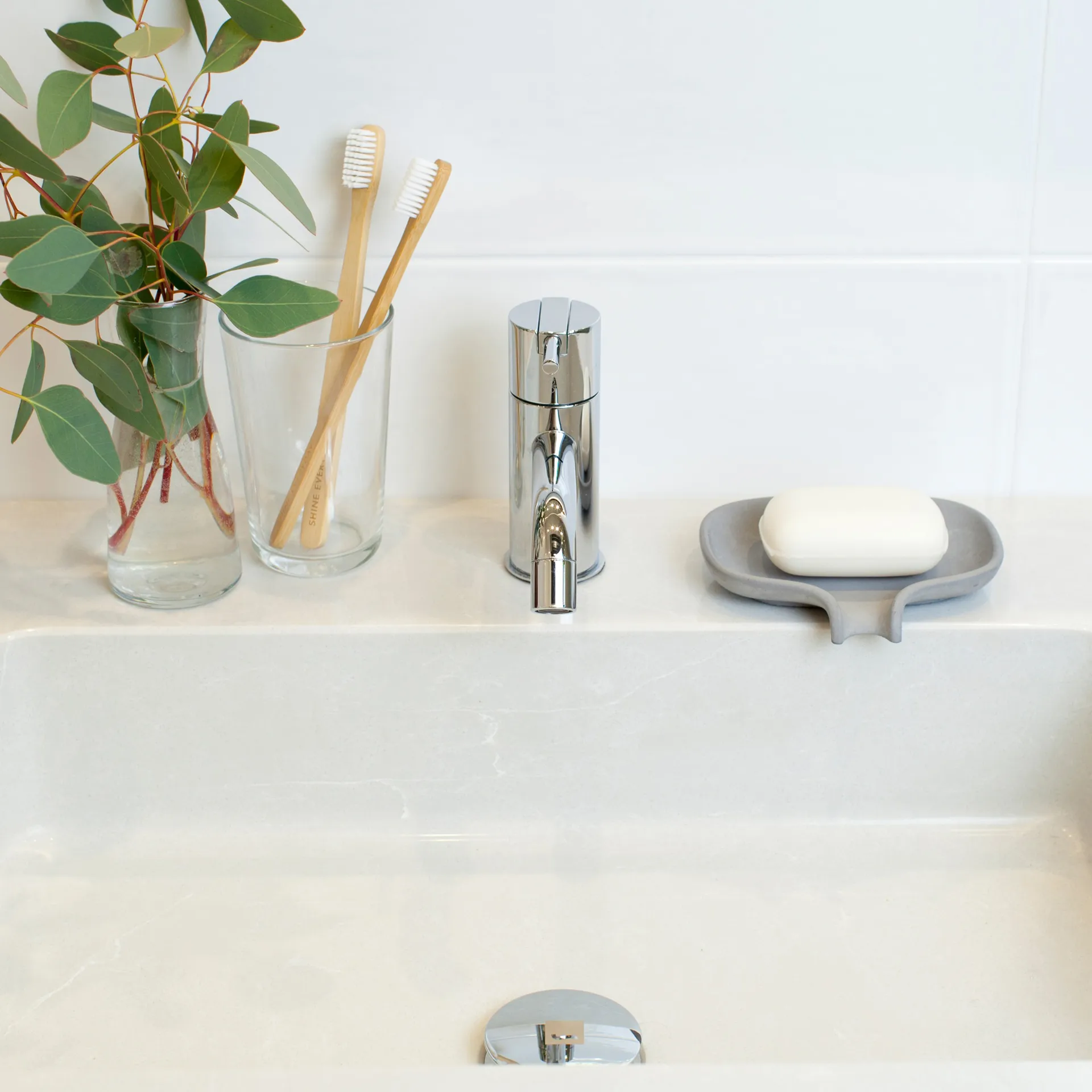 Soap Saver Flow 肥皂盘 with drainage spout concrete, 灰色 Bosign