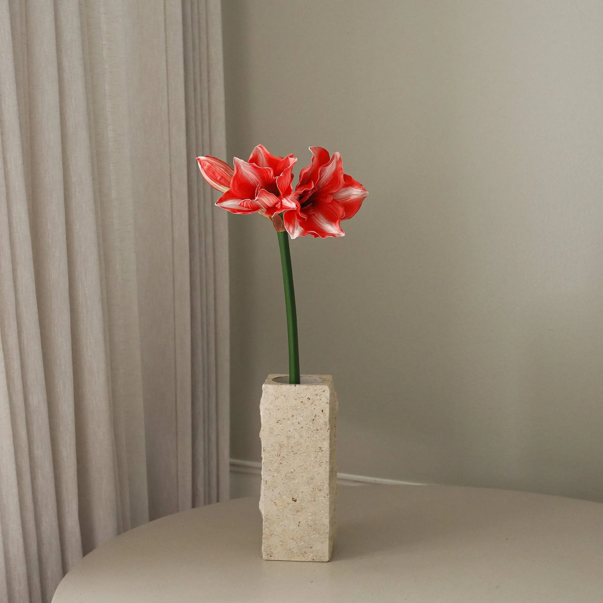 孤挺花 人造花, 深红色，72cm Botané