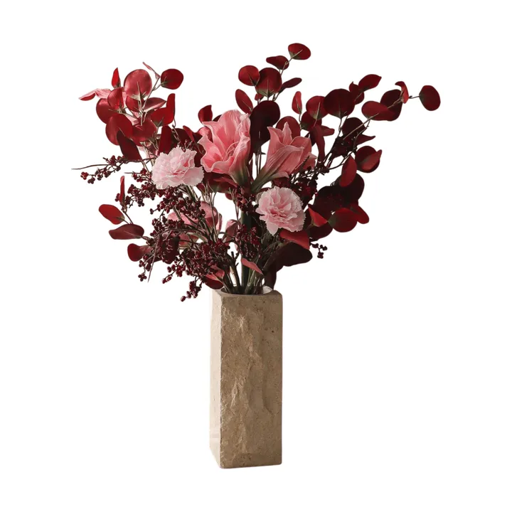 酒红色腮红色 人造花束 - 朱顶红、康乃馨、浆果枝、尤加利，84cm - Botané