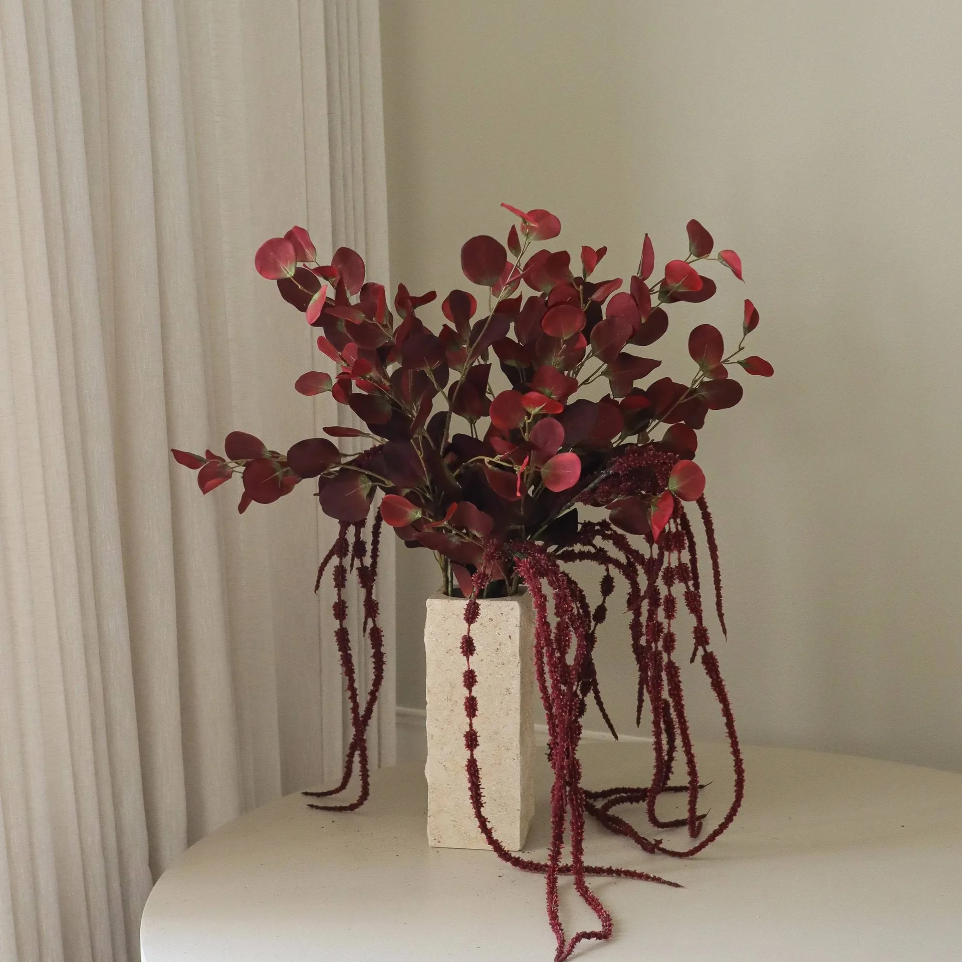 勃艮第色薄纱 人造花束, 桉树，苋红色，84cm Botané