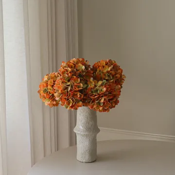 Hydrangea 绣球花 仿真花艺术装置 - 橙色，60cm，6个 - Botané