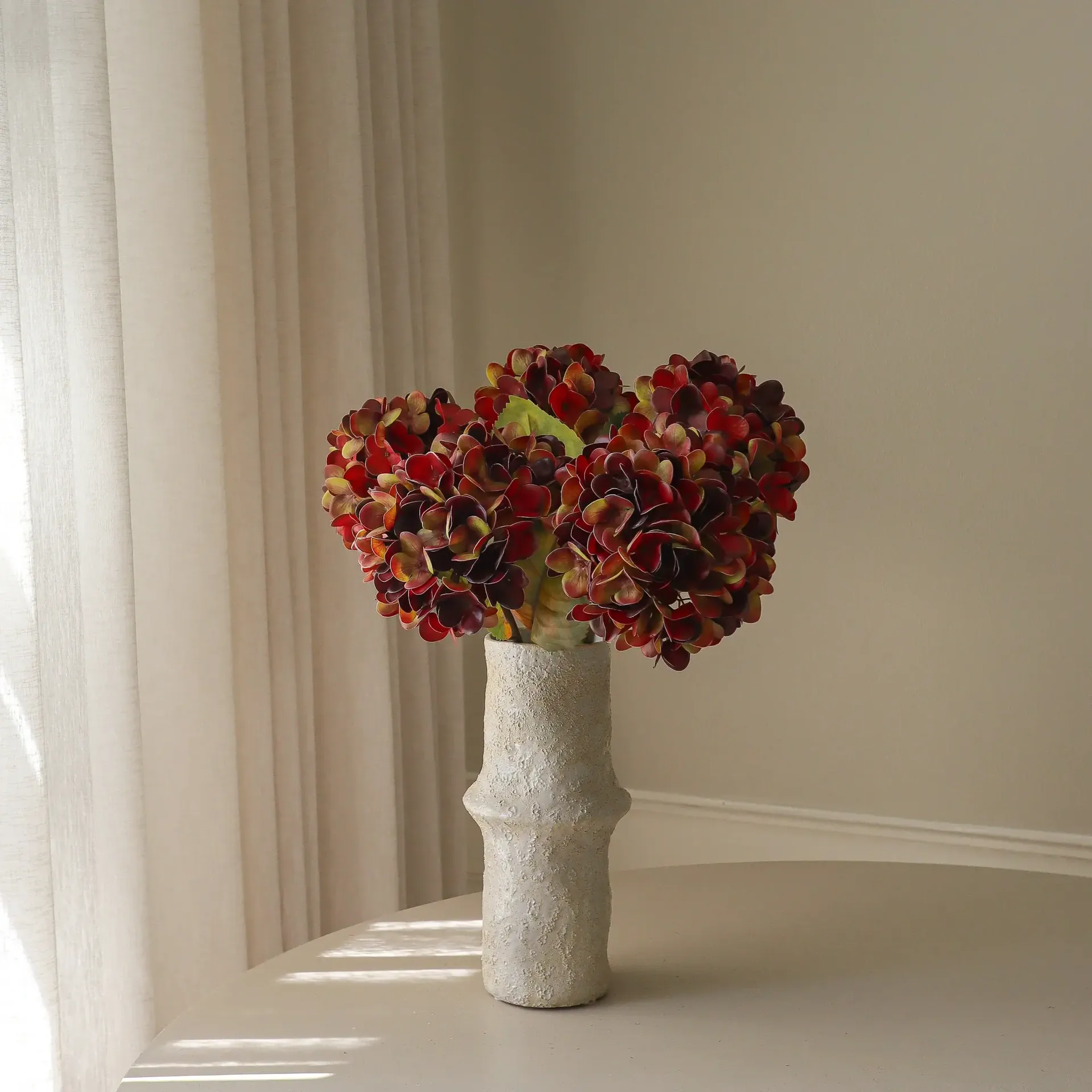 Hydrangea 绣球花 仿真花艺术装置, 深勃艮第红，60cm，6个 Botané