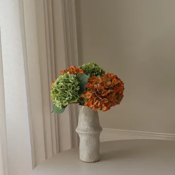 Hydrangea 绣球花 仿真花艺术装置 - 铜色，60cm，7个 - Botané