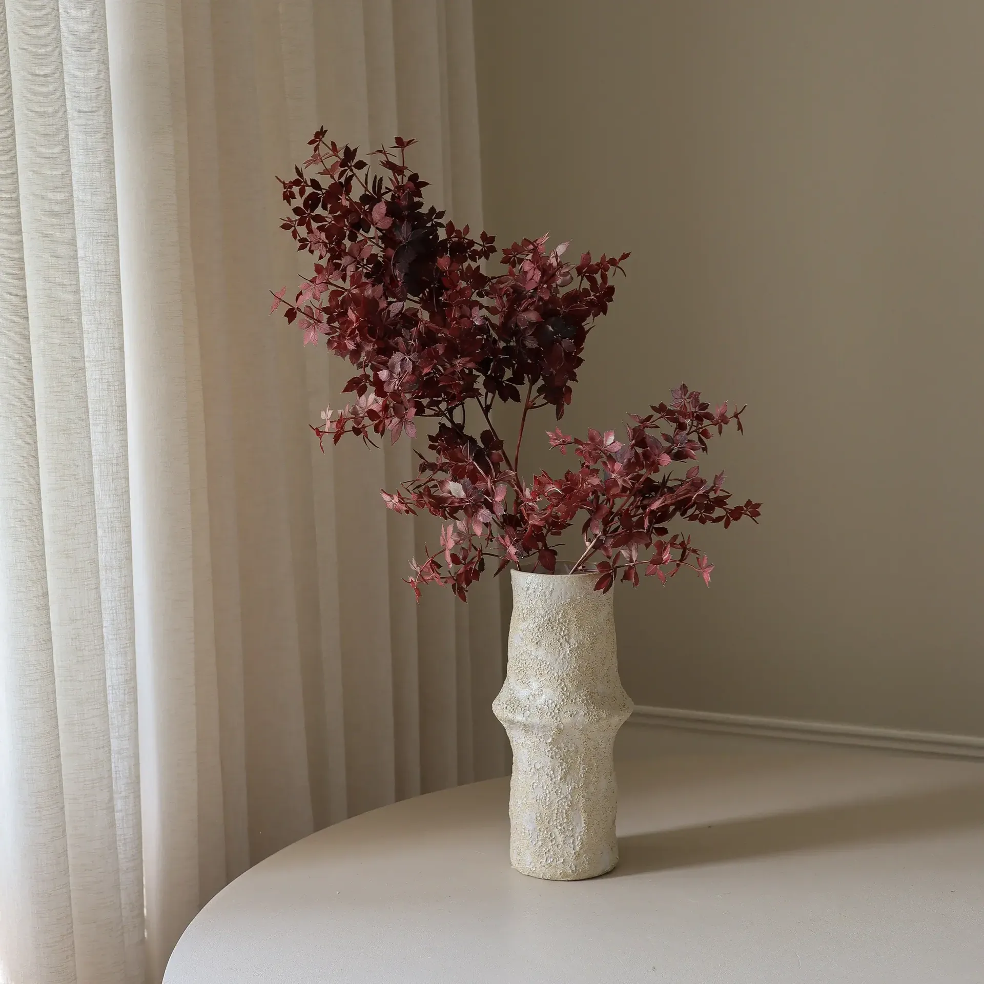 Maple Branch 人造花束, 勃艮第红色，107cm，1个 Botané