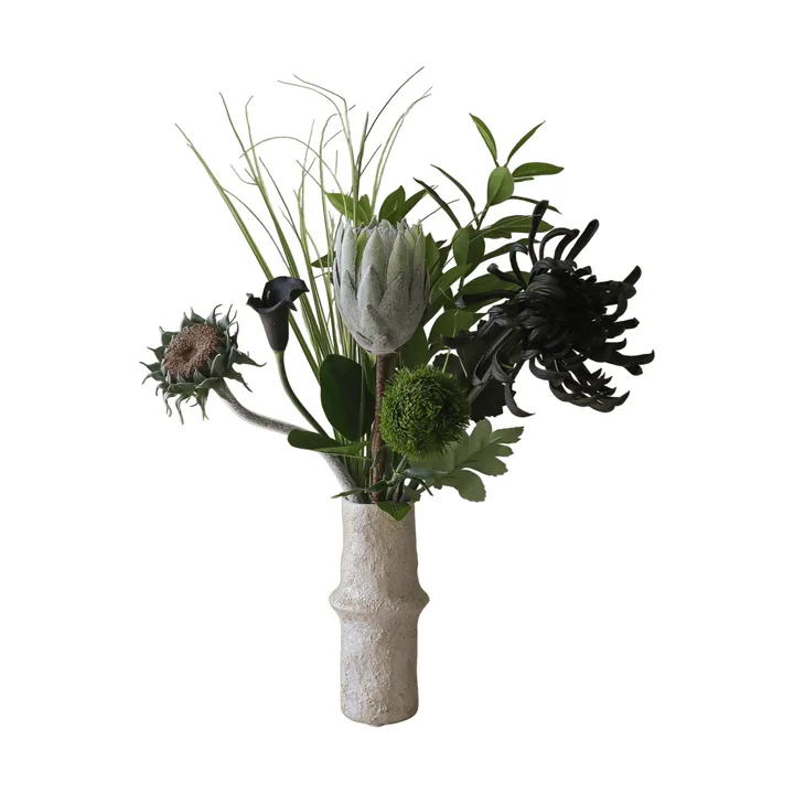 Midnight Wilderness 人造花束 - 帝王花-菊花-马蹄莲-康乃馨，78cm，7支 - Botané