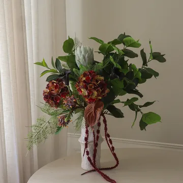 Noir Botanica 人造花束 - 绣球花-马蹄莲-红掌 112cm，15件 - Botané