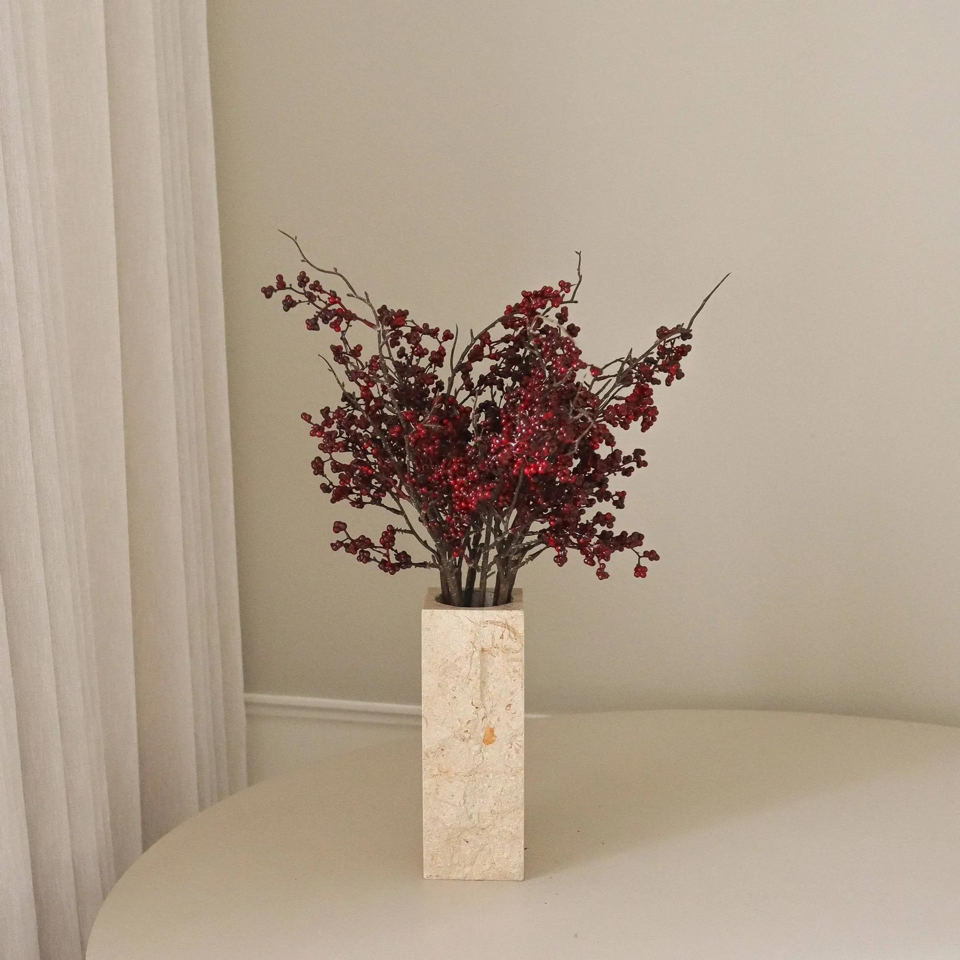Wild Berry 人造花束, 深红色浆果枝，66cm Botané