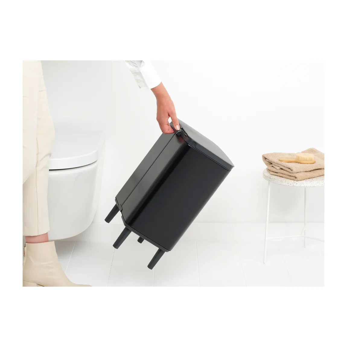 Bo 高款废纸篓12L, 哑光黑色 Brabantia
