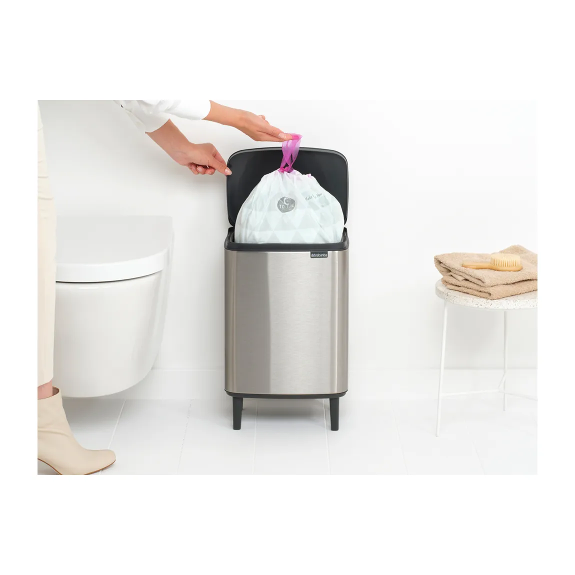 Bo 高款废纸篓12L, 拉丝钢材_哑光 Brabantia