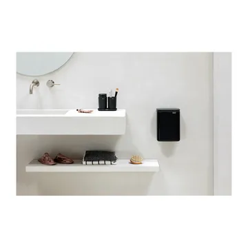 Bo 垃圾桶 4升 - 哑光黑色 - Brabantia
