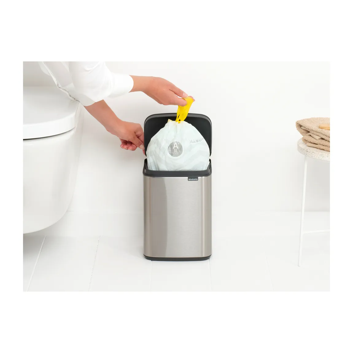 Bo 垃圾桶 4升, 拉丝钢材_哑光 Brabantia