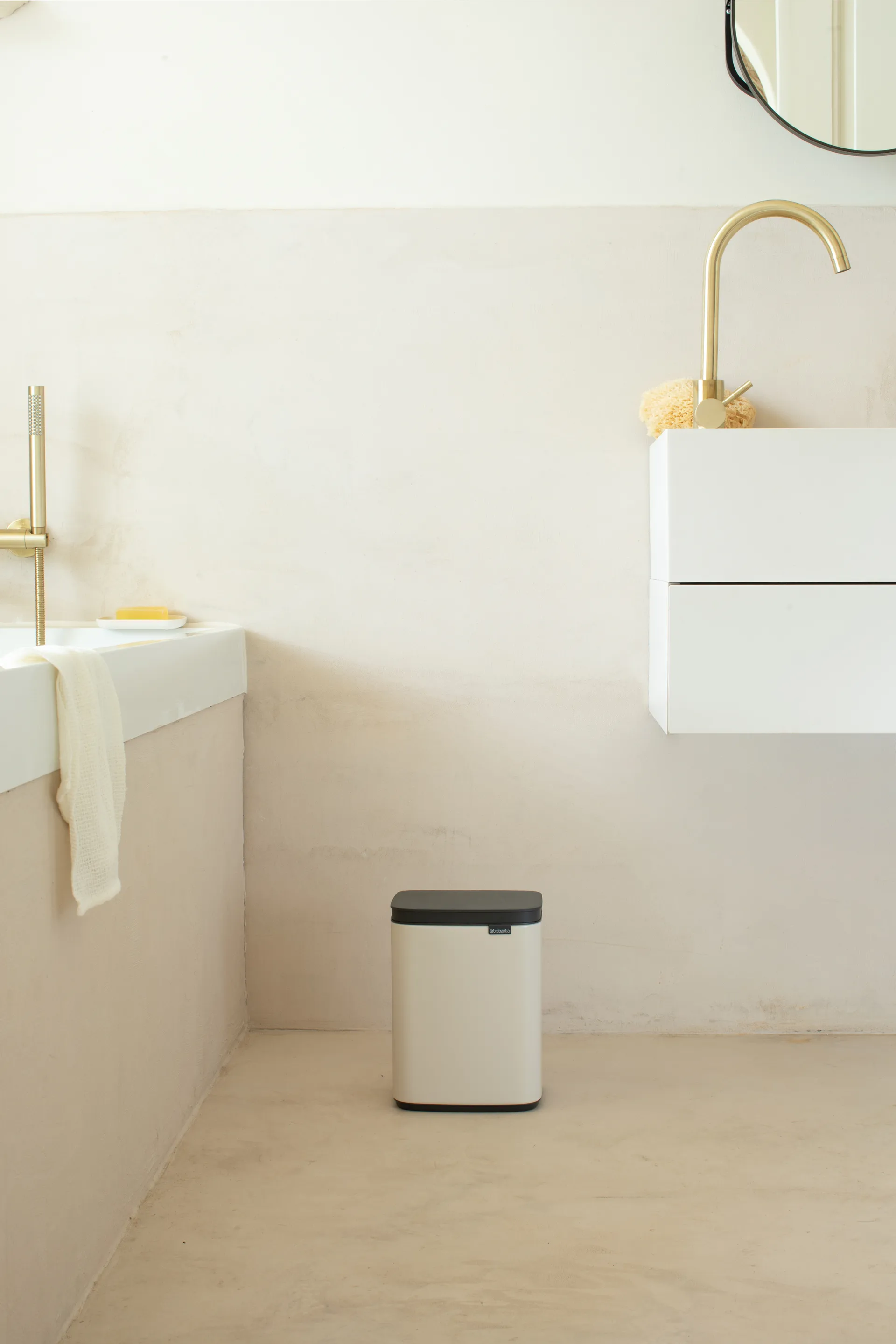 Bo 垃圾桶 4升, 柔和米色 Brabantia