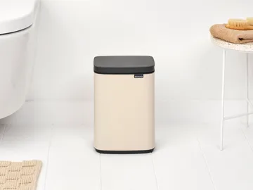 Bo 垃圾桶 4升 - 柔和米色 - Brabantia