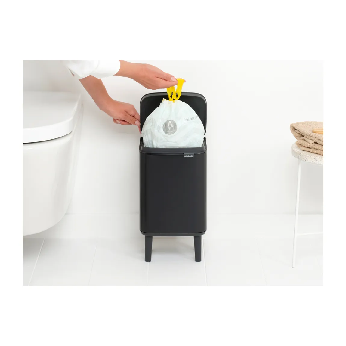 Bo 高款废纸篓4L, 哑光黑色 Brabantia