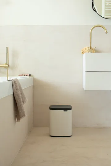 Bo 垃圾桶 7升 - Soft 米色 - Brabantia