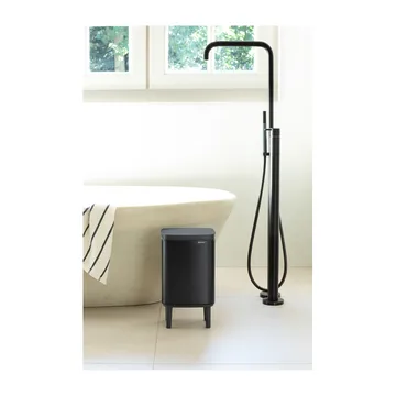 Bo 高款废纸篓7L - 哑光黑色 - Brabantia