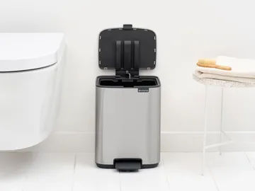 Bo 北欧风格脚踏式垃圾桶7L - 哑光防指纹钢色 - Brabantia